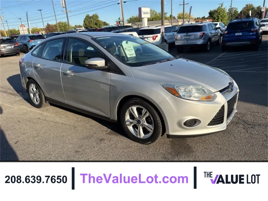 2014 Ford Focus SE photo 1