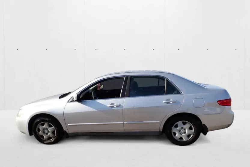 2005 Honda Accord LX photo 1