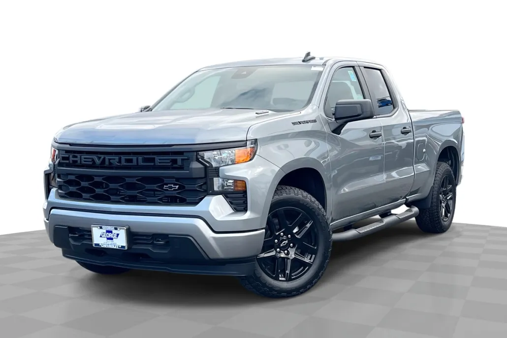 2026 Chevrolet Silverado 1500 Custom photo 1