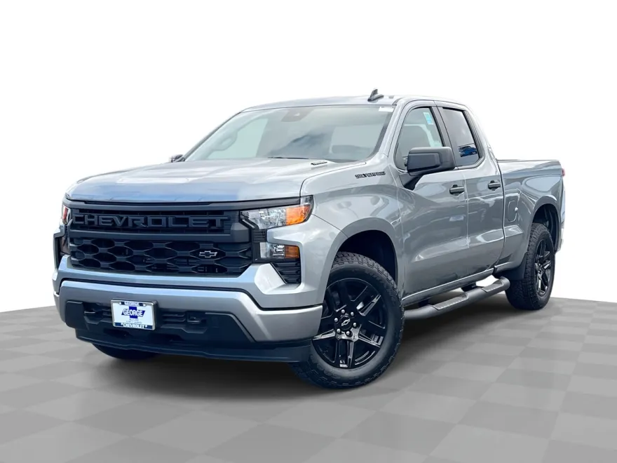 2026 Chevrolet Silverado 1500 Custom photo 1