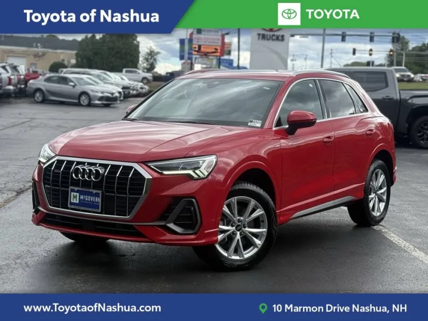 2024 Audi Q3 S line Premium photo 1
