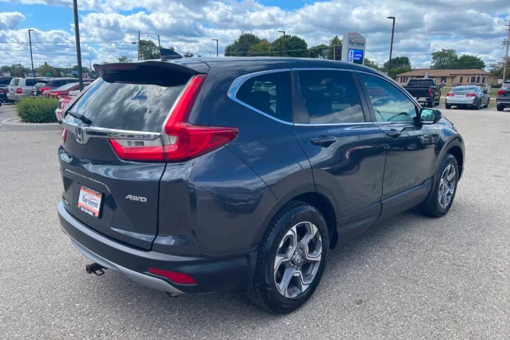 2017 Honda CR-V EX photo 1