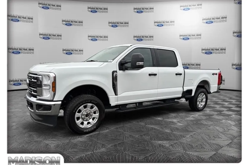 2024 Ford F-250 photo 1