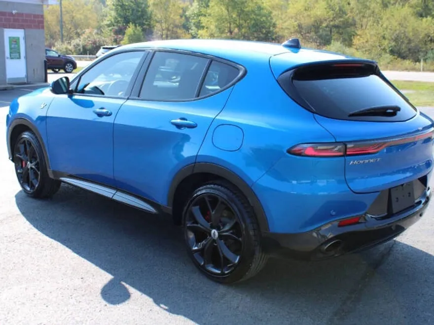 2024 Dodge Hornet R/T photo 1