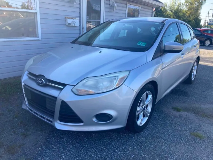 2014 Ford Focus SE photo 1