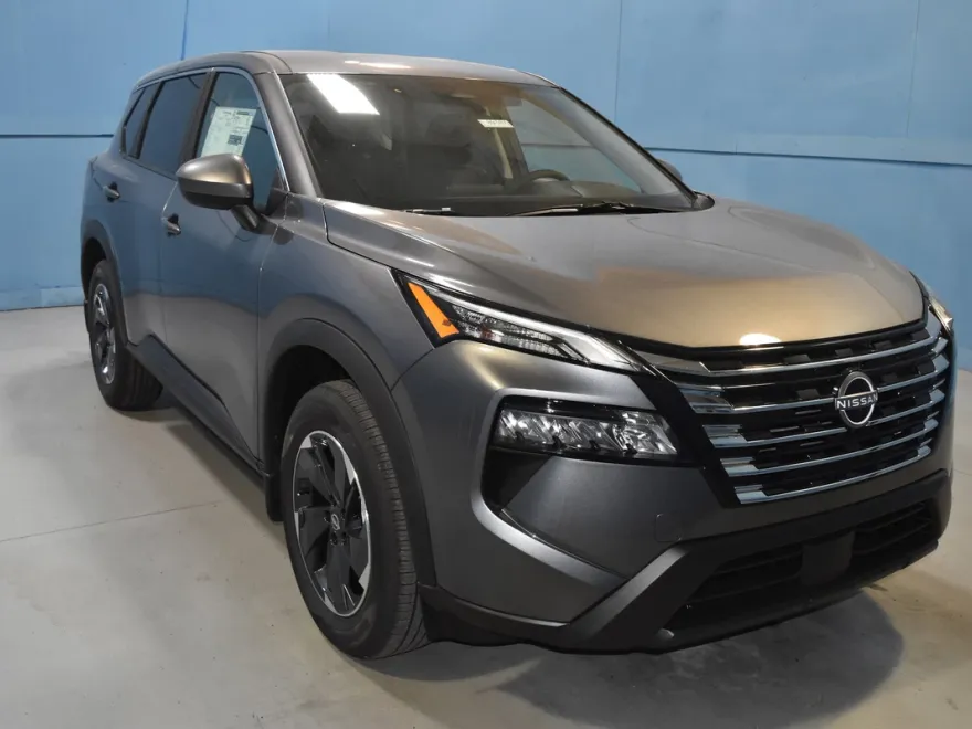 2026 Nissan Rogue SV photo 1