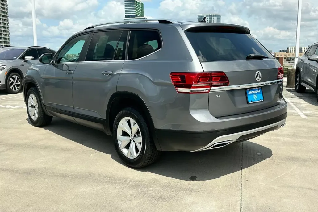 2018 Volkswagen Atlas SE Technology photo 1