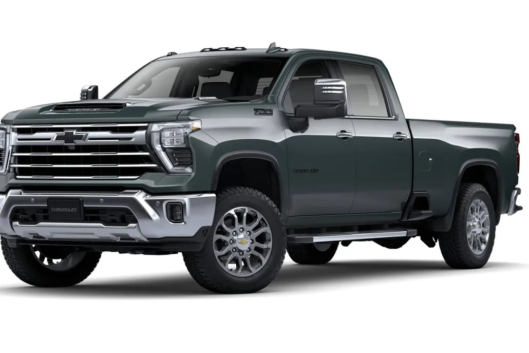 2025 Chevrolet Silverado 3500HD LTZ photo 1