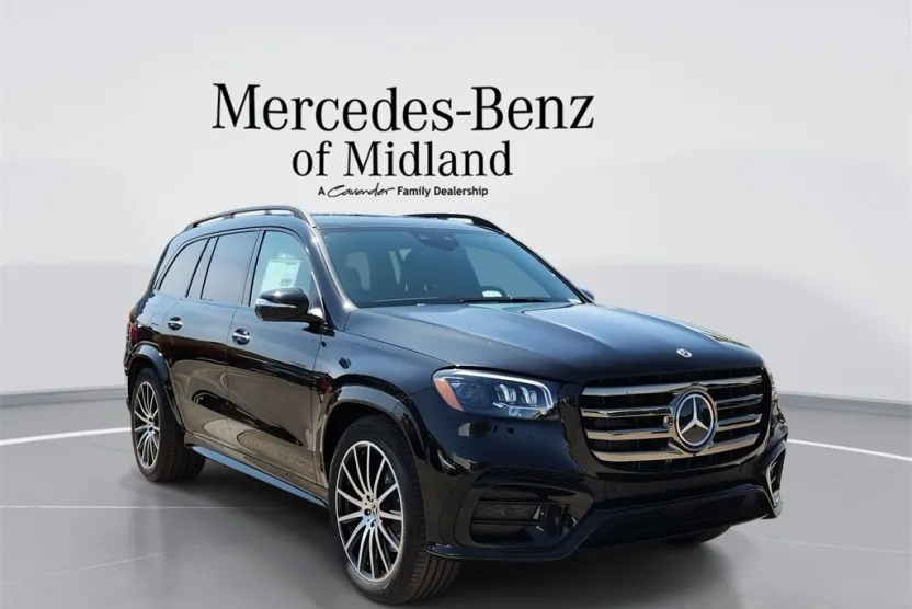 2025 Mercedes Benz GLS 450 4MATIC photo 1