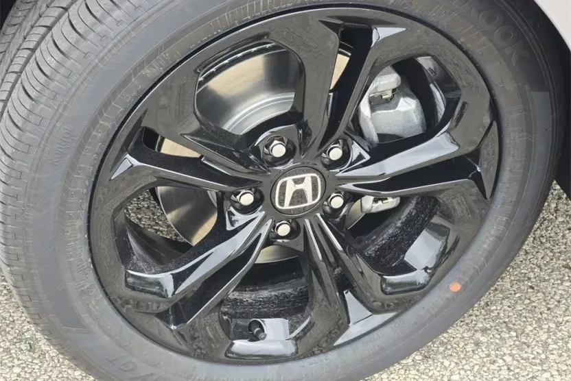 2025 Honda Accord SE photo 1