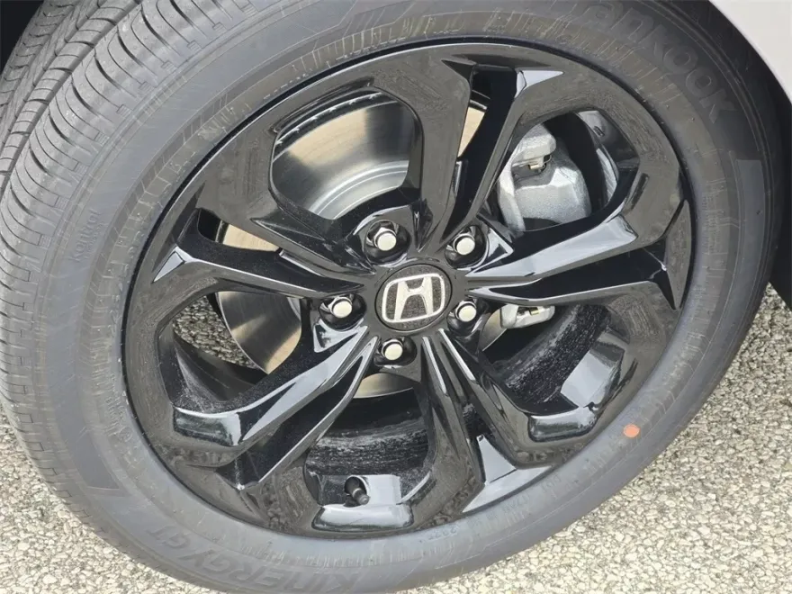 2025 Honda Accord SE photo 1