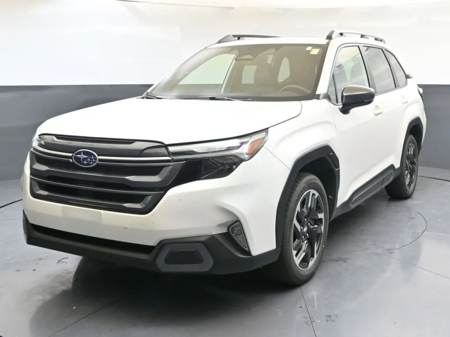 2025 Subaru Forester Limited photo 1