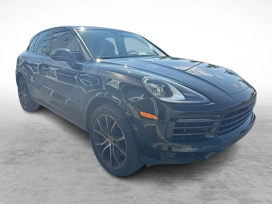 2023 Porsche Cayenne Platinum Edition photo 1