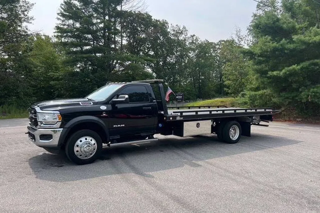 2020 Ram 5500 SLT photo 1