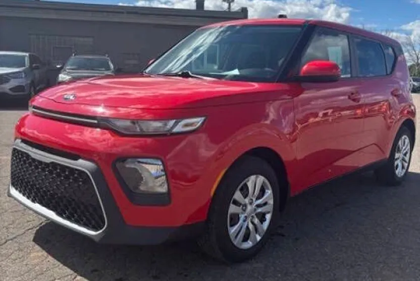 2020 Kia Soul LX photo 1