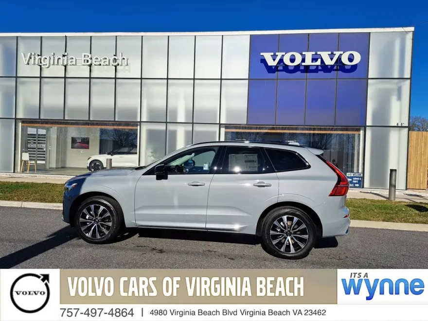 2025 Volvo XC60 B5 Core photo 1