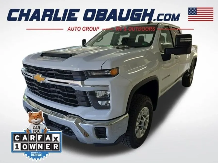 2024 Chevrolet Silverado 2500HD LT photo 1