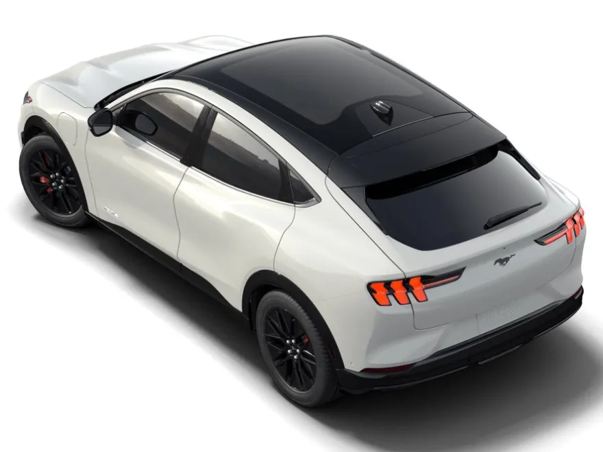 2025 Ford Mustang Mach-E Premium photo 1