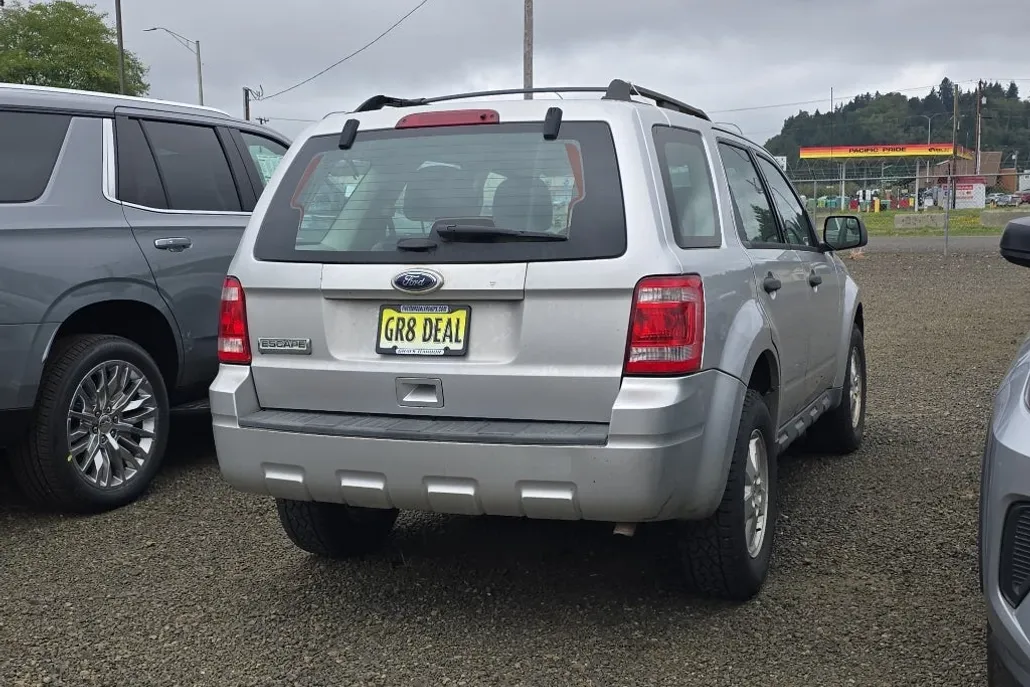 2012 Ford Escape XLS photo 1