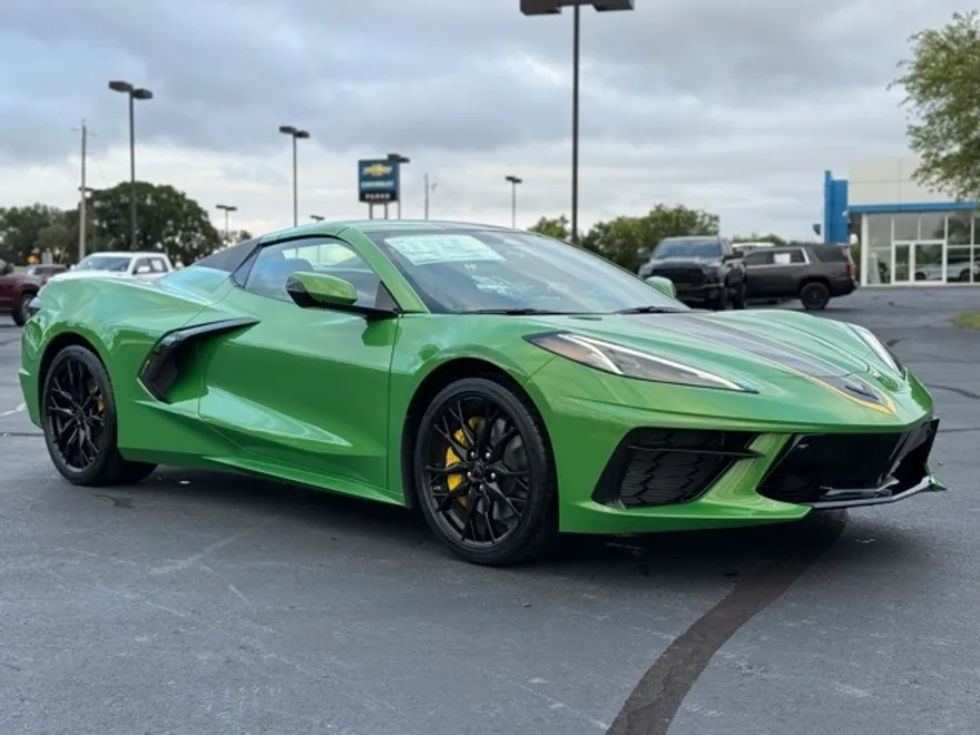 2026 Chevrolet Corvette Stingray 2LT photo 1