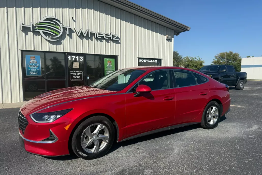 2021 Hyundai Sonata SE photo 1