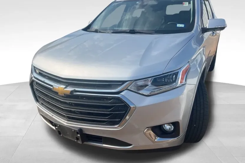 2018 Chevrolet Traverse Premier photo 1