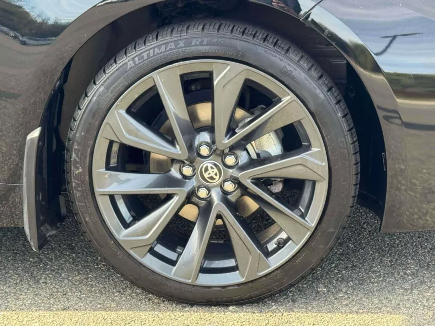 2023 Toyota Corolla XSE photo 1