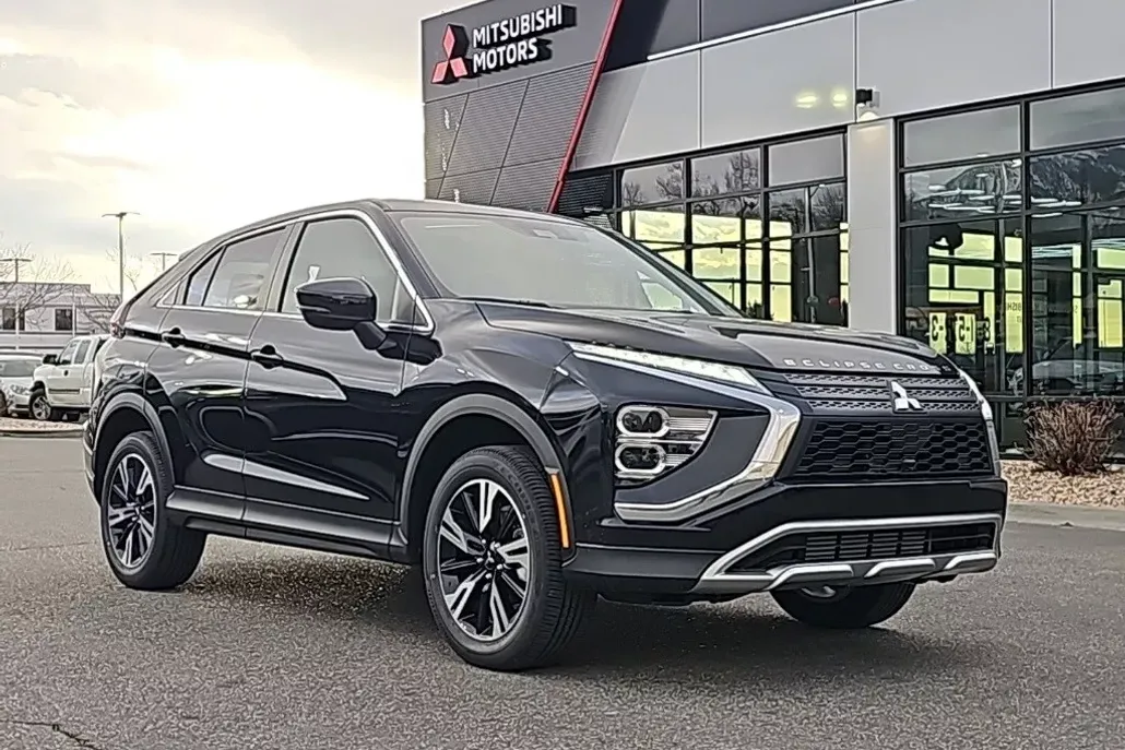 2025 Mitsubishi Eclipse Cross SE photo 1