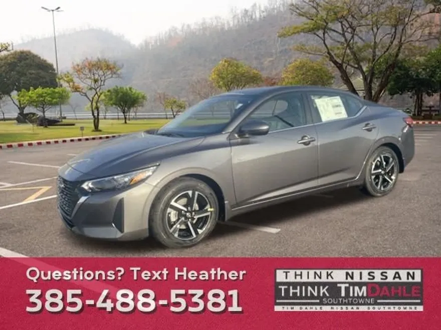 2025 Nissan Sentra SV photo 1