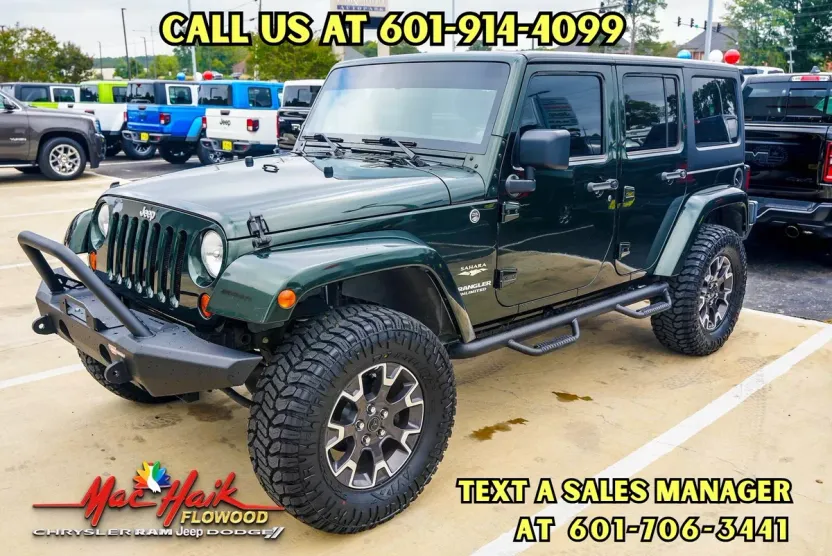 2011 Jeep Wrangler Unlimited Sahara photo 1