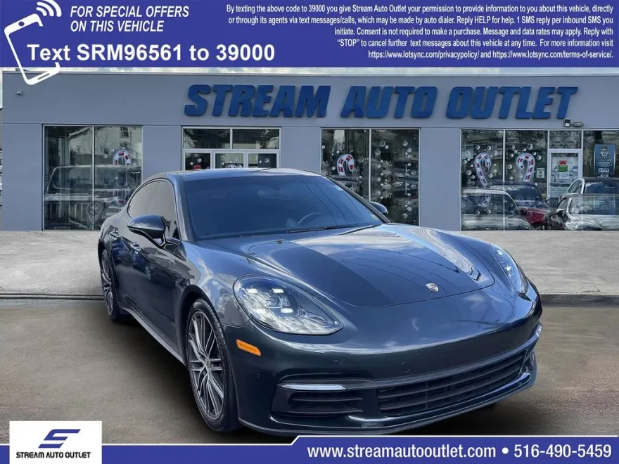 2018 Porsche Panamera 4 photo 1