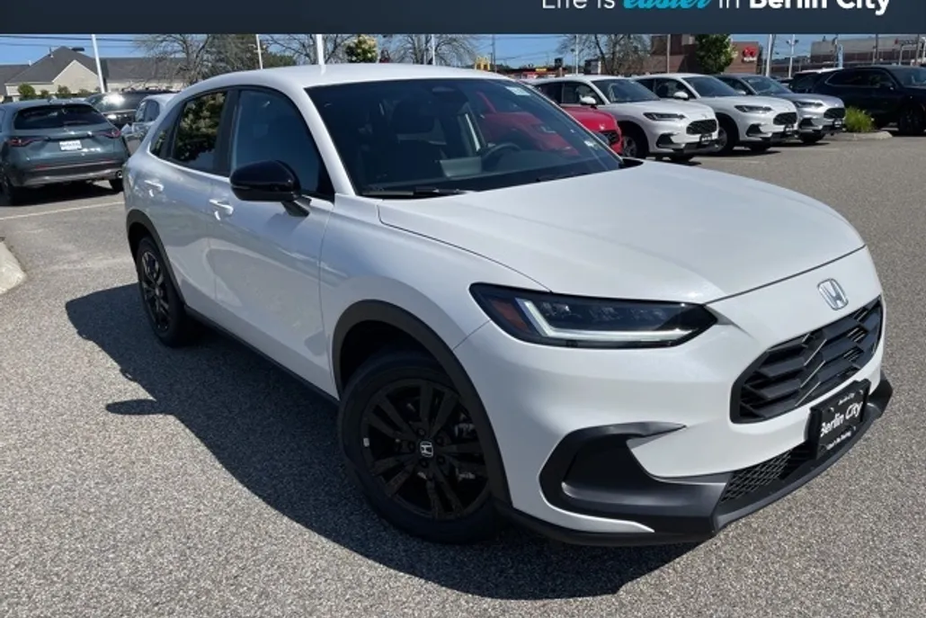 2026 Honda HR-V Sport photo 1