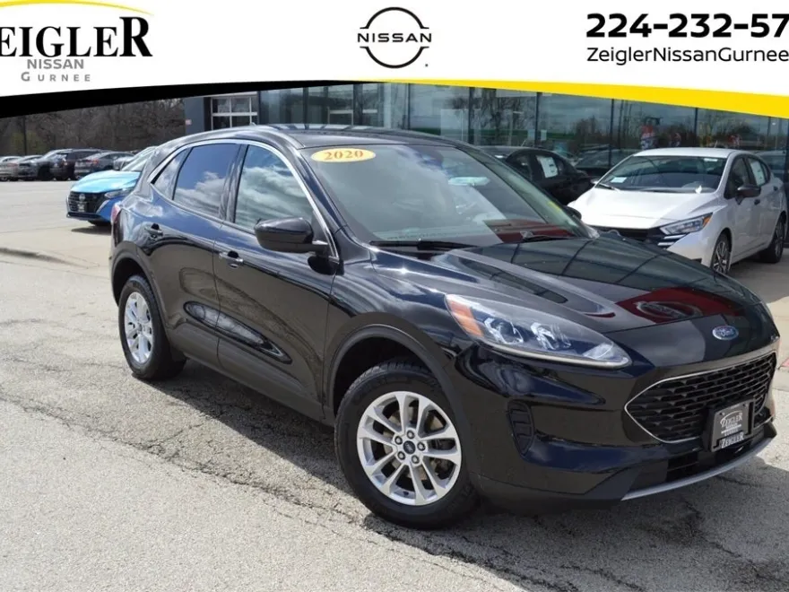 2020 Ford Escape SE photo 1
