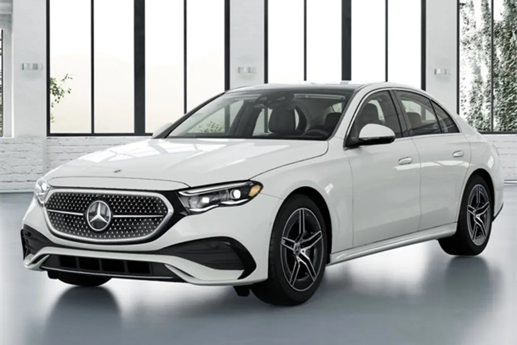 2025 Mercedes Benz E 450 4MATIC Sedan photo 1