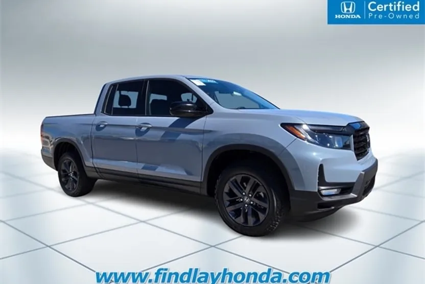 2023 Honda Ridgeline Sport photo 1
