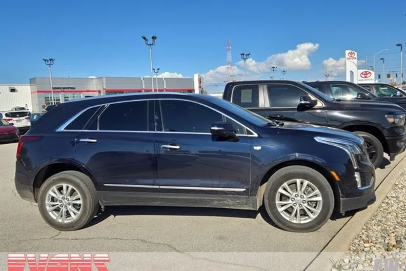 2021 Cadillac XT5 Luxury photo 1