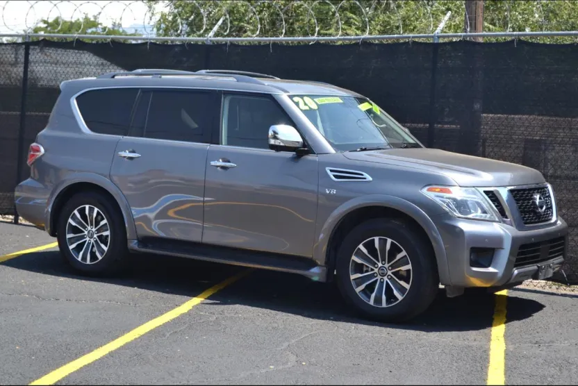 2020 Nissan Armada SL photo 1