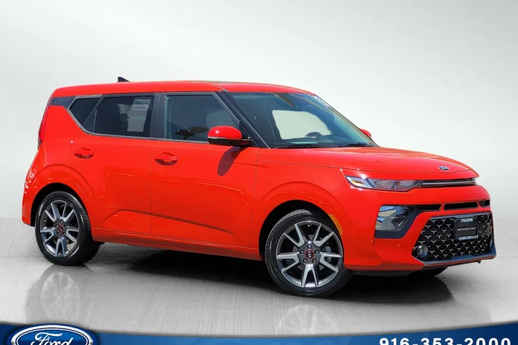 2021 Kia Soul GT-Line photo 1