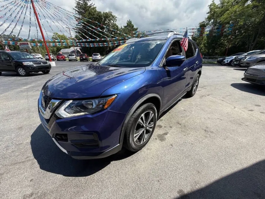 2020 Nissan Rogue S photo 1