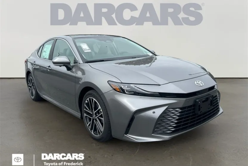 2026 Toyota Camry XLE photo 1