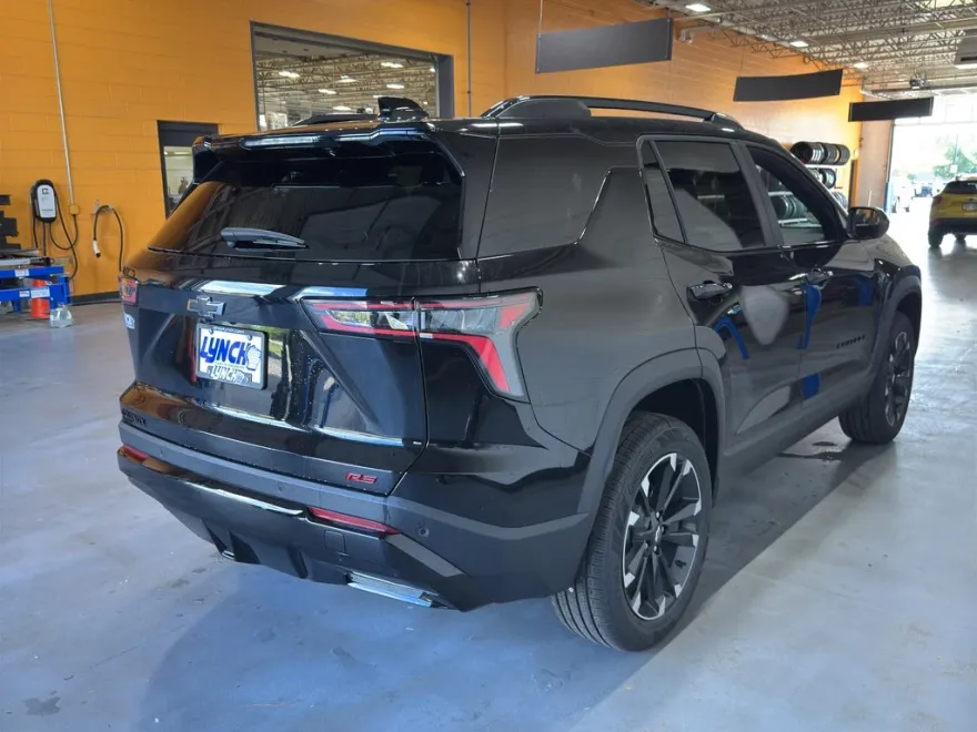 2026 Chevrolet Equinox RS photo 1