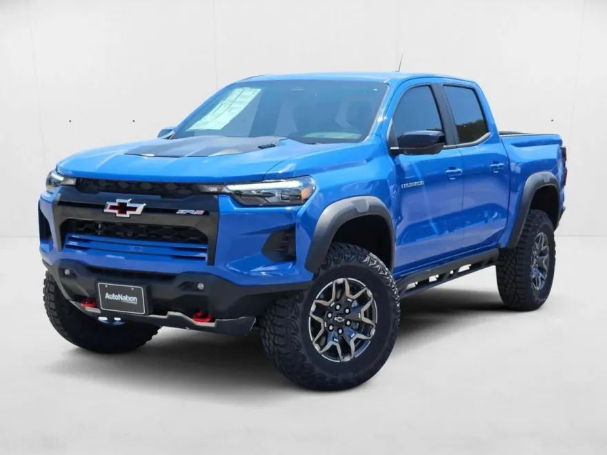 2025 Chevrolet Colorado ZR2 photo 1