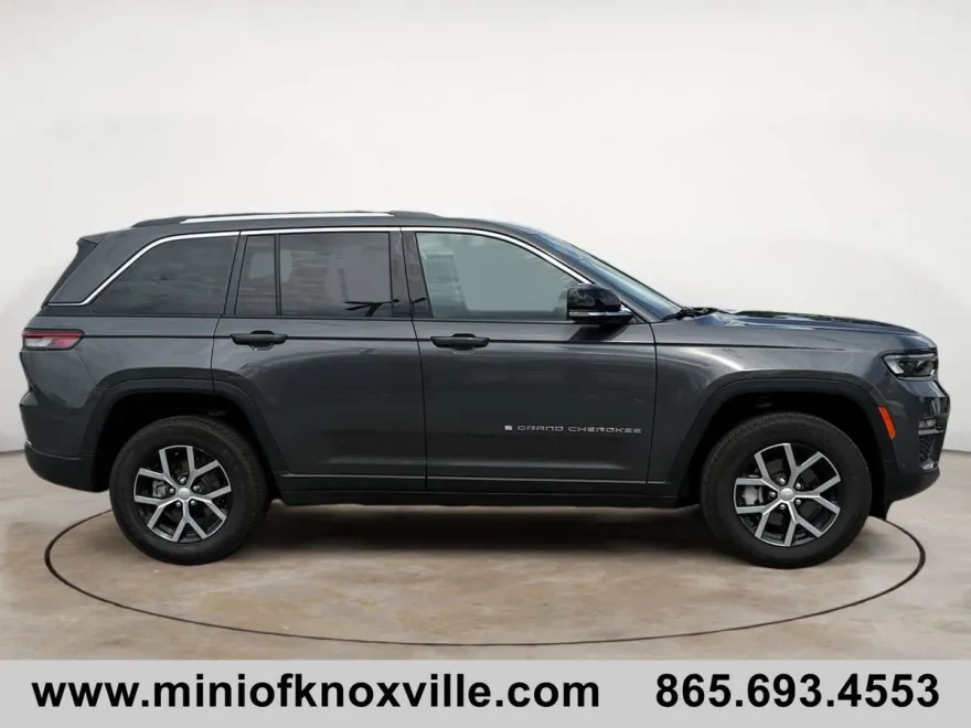 2024 Jeep Grand Cherokee Limited photo 1