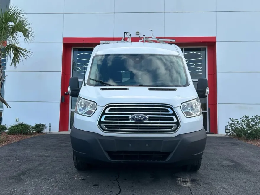 2017 Ford Transit XLT Van photo 1