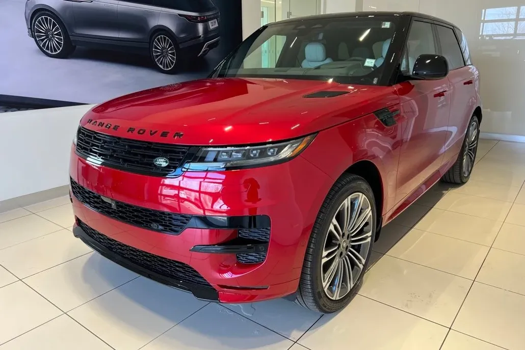 2025 Land Rover Range Rover Sport SE photo 1