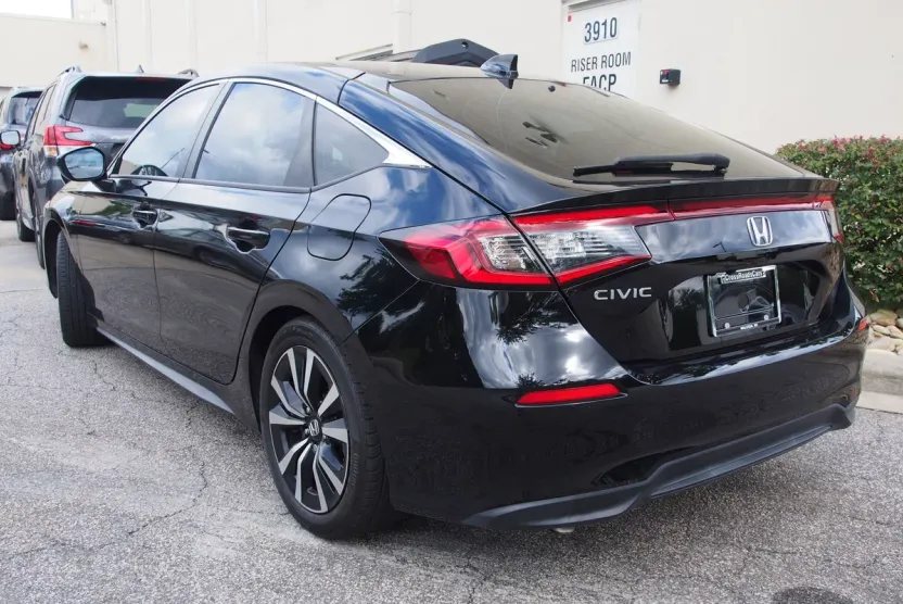 2024 Honda Civic Hatchback EX-L photo 1
