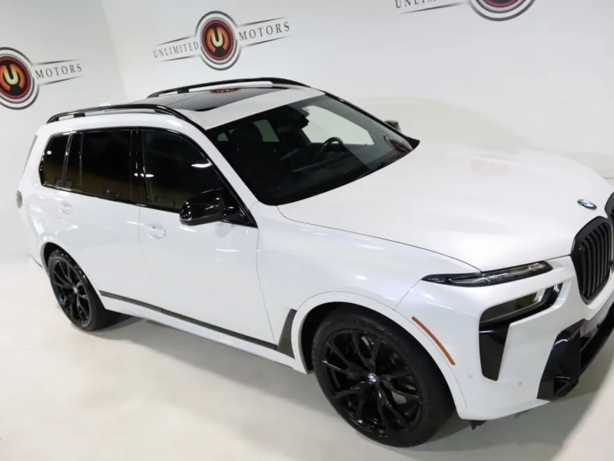 2024 Bmw X7 M60i photo 1