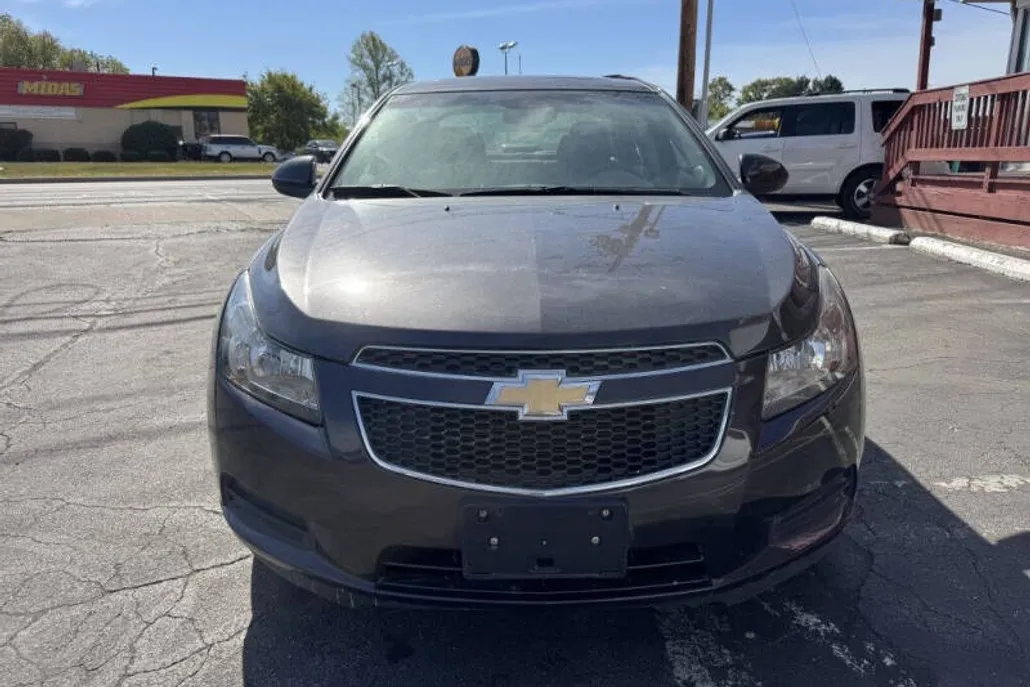 2014 Chevrolet Cruze photo 1