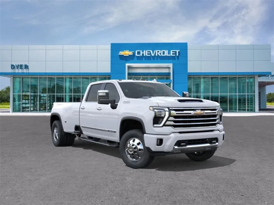 2025 Chevrolet Silverado 3500HD High Country photo 1