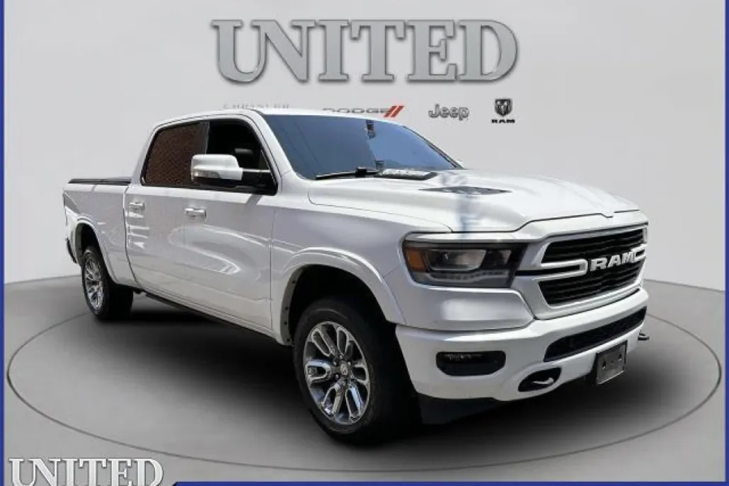 2022 Ram 1500 Laramie photo 1